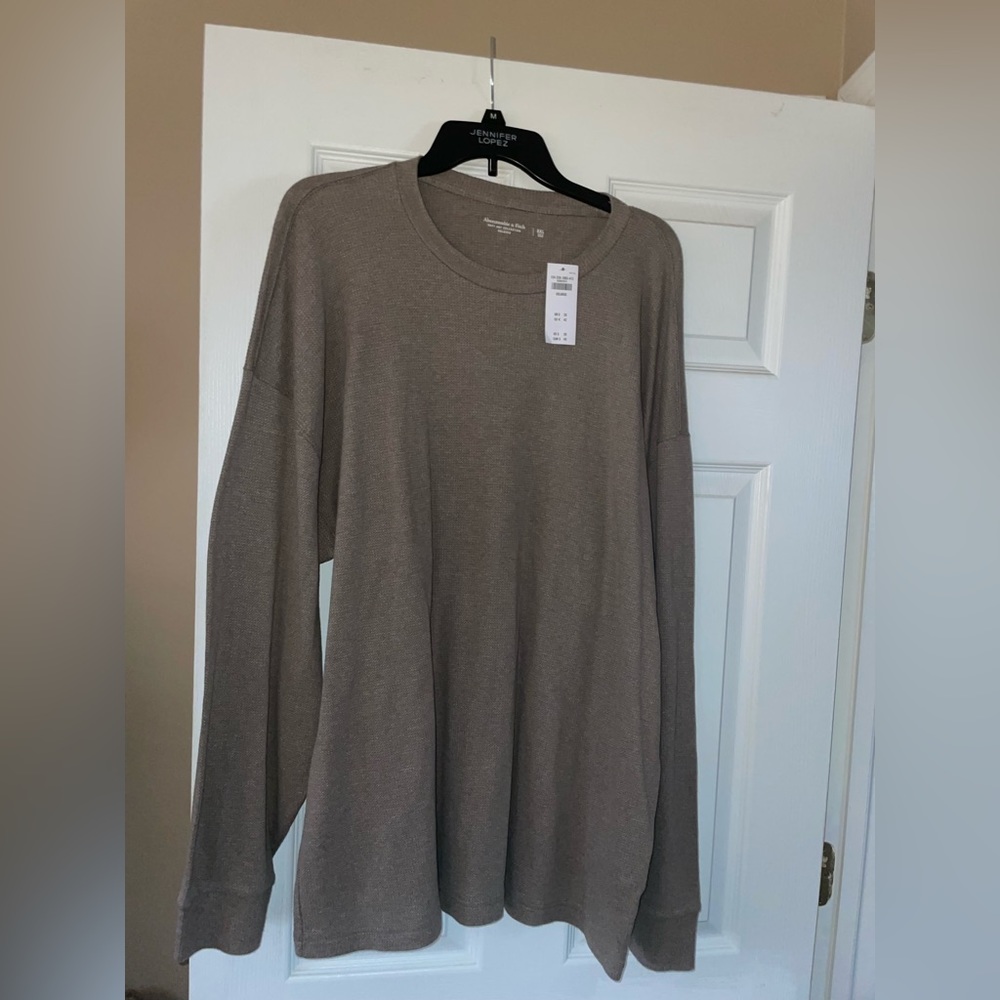 Men’s taupe Abercrombie & Fitch thermal